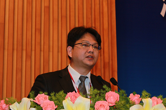 海峡两岸新能源汽车高峰论坛顺利举行 海西汽车网 海峡两岸新能源汽车高峰论坛顺利举行 海西汽车网