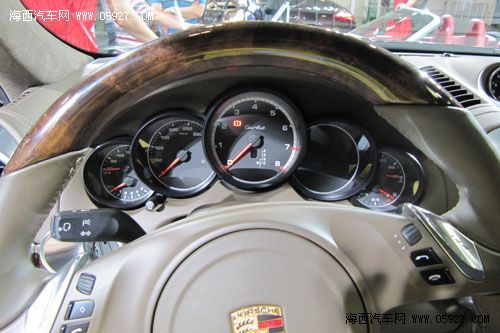 厦门保时捷巅峰演绎2010海峡西岸汽车博览 海西汽车网 厦门保时捷巅峰演绎2010海峡西岸汽车博览 海西汽车网